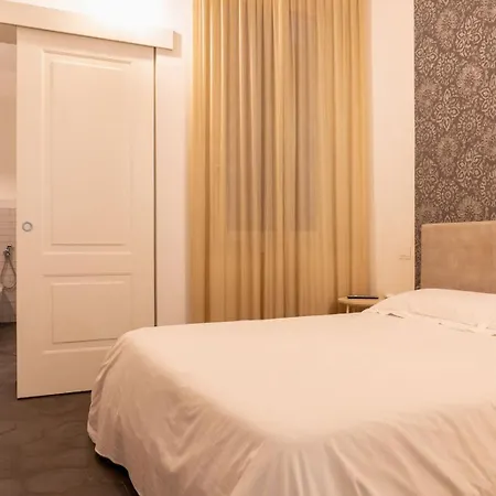 Emilia Edition Apartment Modena
