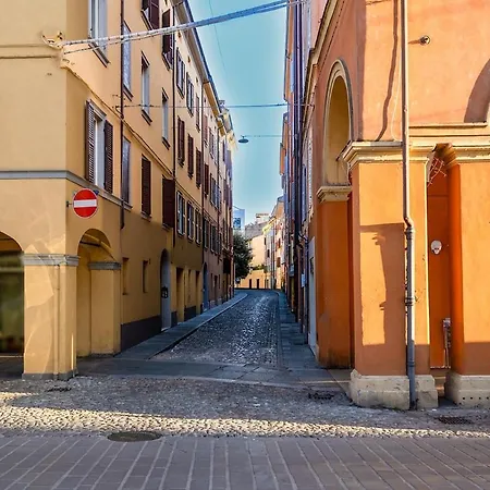 Emilia Edition Apartment Modena